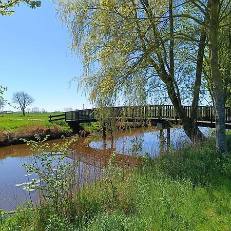 Jollenhuus Holiday home