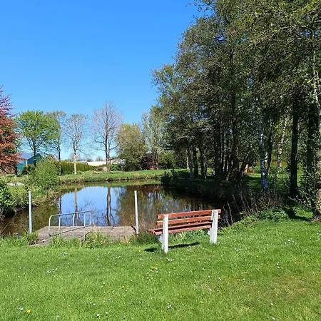 Jollenhuus Holiday home *